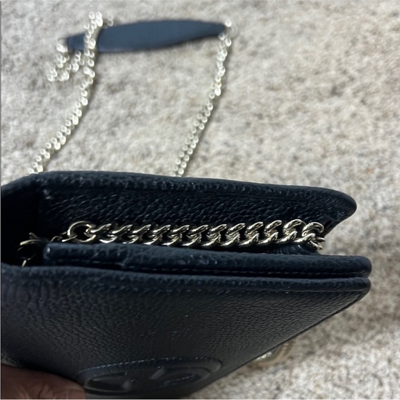 3166 Black Leather Chain Bag - Picture 2 of 4